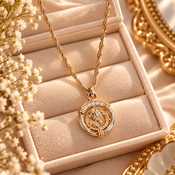 Pendant for girl Beautiful